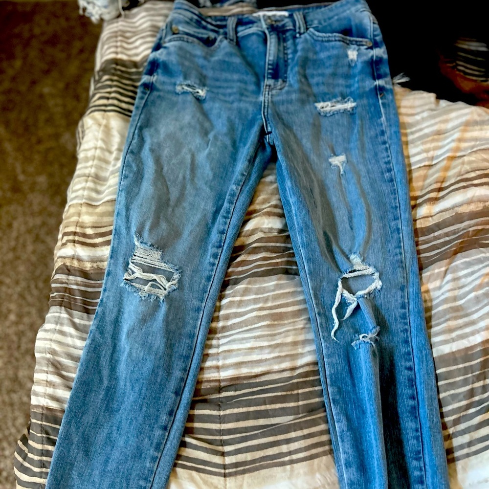 Skinny jean high rise